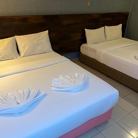 Hotel Sri Sutra Petaling Jaya Buitenkant foto