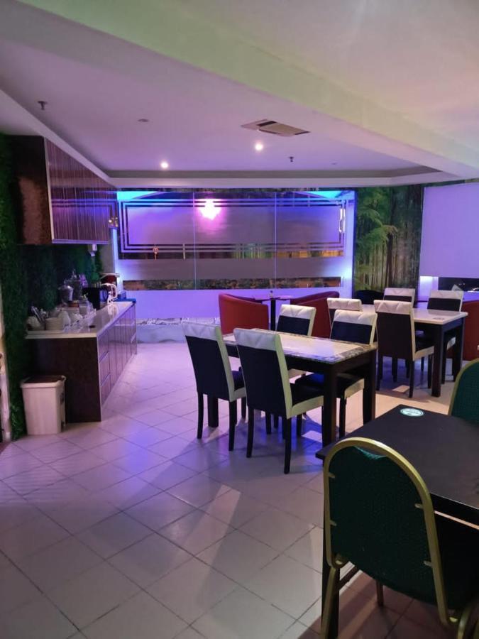 Hotel Sri Sutra Petaling Jaya Buitenkant foto