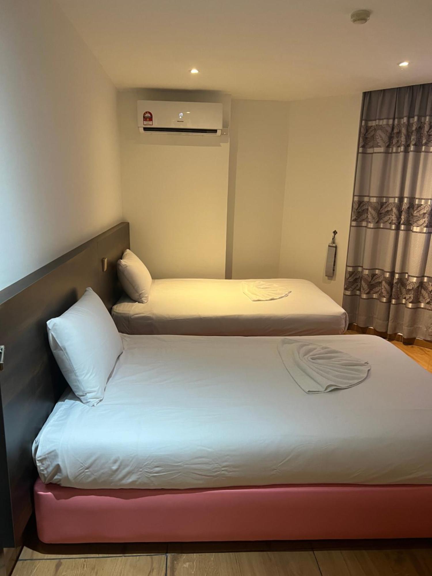 Hotel Sri Sutra Petaling Jaya Buitenkant foto