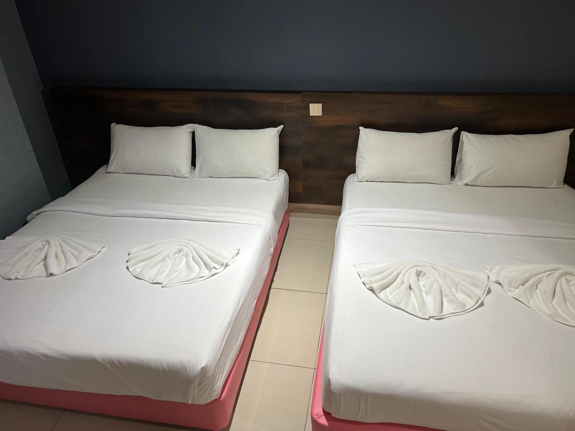 Hotel Sri Sutra Petaling Jaya Buitenkant foto
